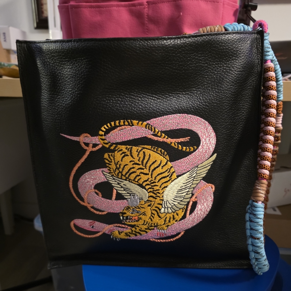 Min & Mon Black Leather Tote Bag with Tiger/snake Embroidery